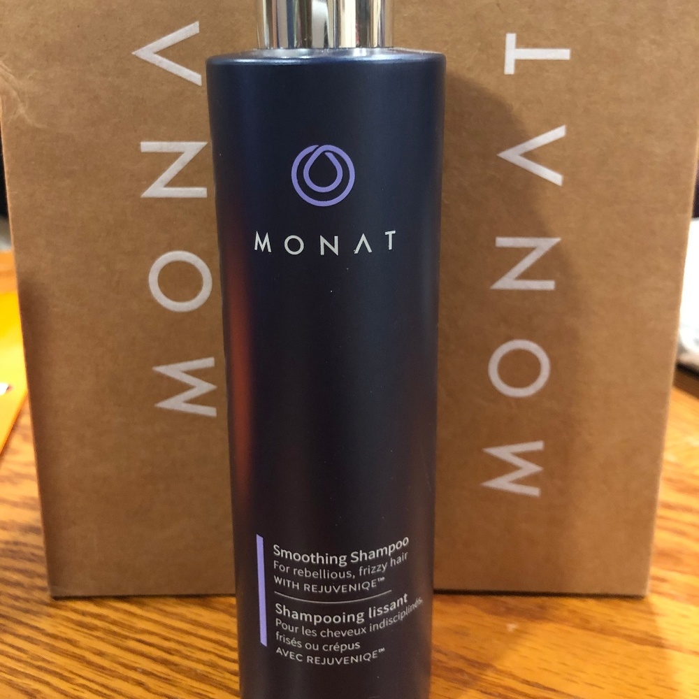 Monat Shampoo